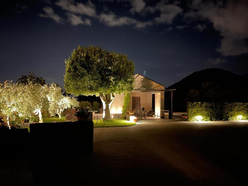 La Casa Dell'Alloro Zafferana Etnea Exterior photo