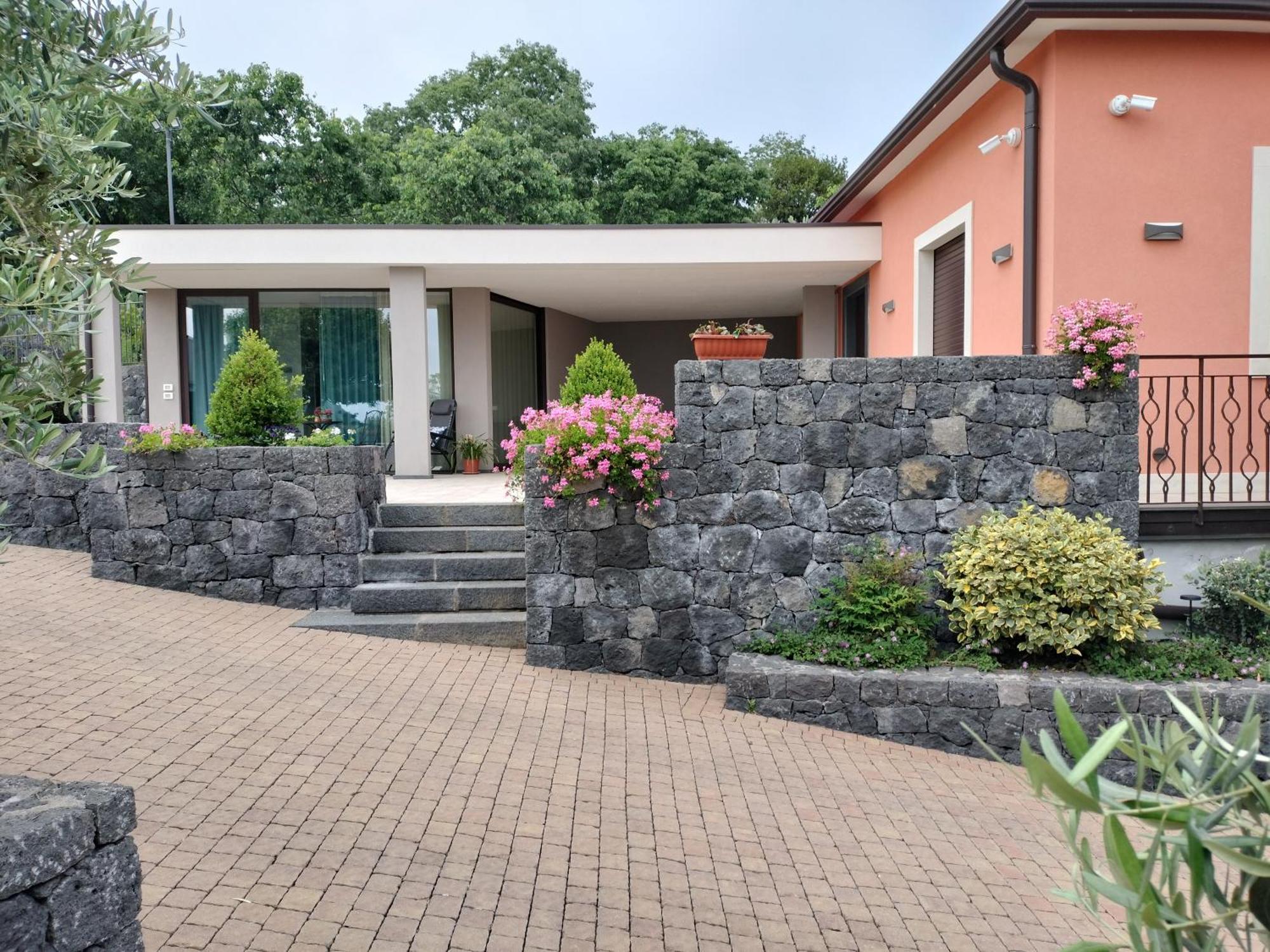 La Casa Dell'Alloro Zafferana Etnea Exterior photo